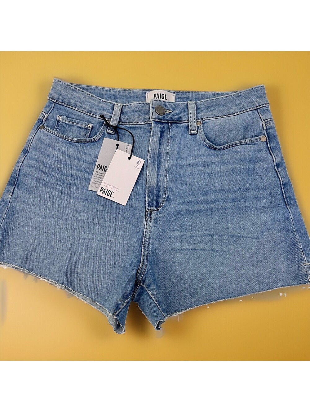 $179 PAIGE Margot Denim NOVALIE 3” SHORTS Size 31